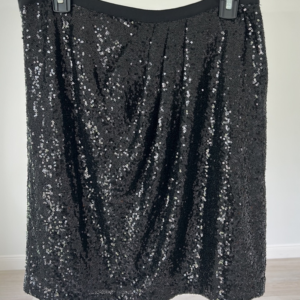 Tory Burch black lined sequin faux wrap skirt sz L
